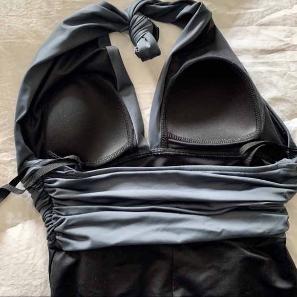 Magic Suit one piece swimsuit - Picture 8 of 10